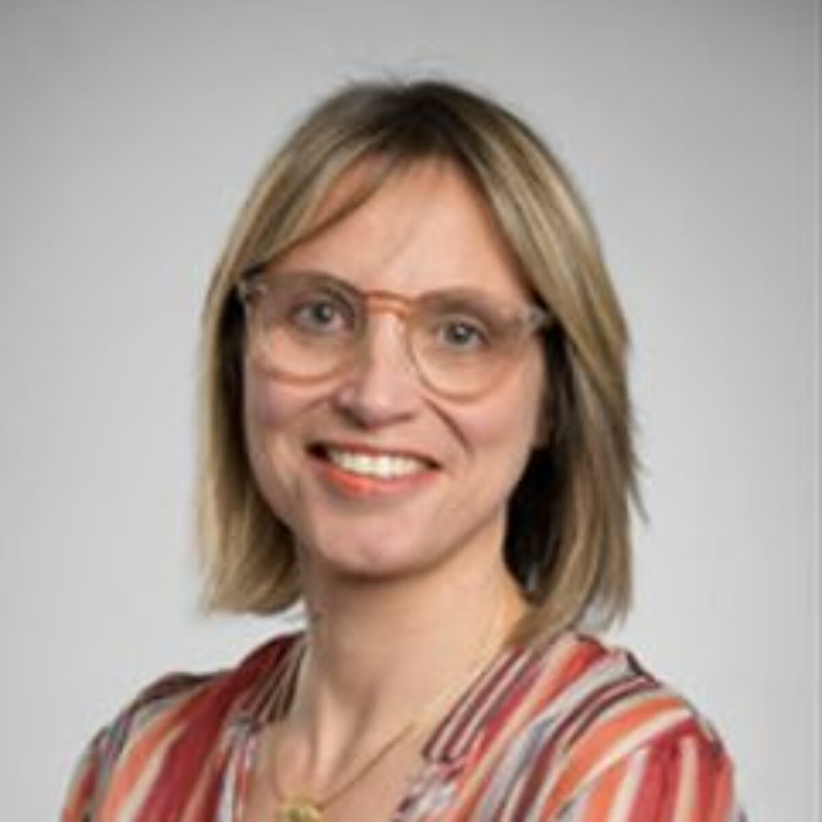 Angeline Ribadeau-Dumas